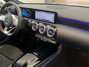 Mercedes Clase A A 250 e Sedan AMG Line (EURO 6d)  - Foto 2