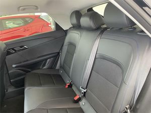 MG MG4 64kWh Luxury  - Foto 2