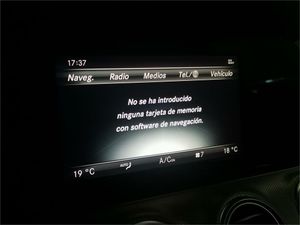 Mercedes Clase E 220 BlueTEC Avantgarde Plus  - Foto 2