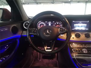 Mercedes Clase E 220 BlueTEC Avantgarde Plus  - Foto 2