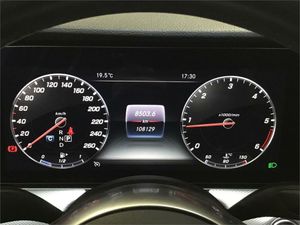 Mercedes Clase E 220 d  - Foto 2
