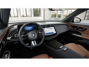 Mercedes Clase E 300 de 4MATIC con tecn. híb. EQ Estate  - Foto 2