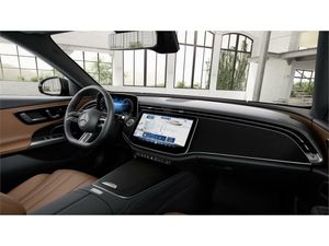 Mercedes Clase E 300 de 4MATIC con tecn. híb. EQ Estate  - Foto 2