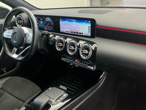 Mercedes Clase A 180 d AMG Line  - Foto 2