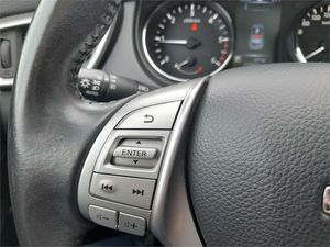 Nissan Qashqai 1.6dCi N-CONNECTA 4x2 XTRONIC  - Foto 2