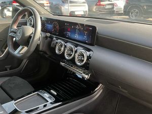 Mercedes Clase A 180 Compacto  - Foto 2