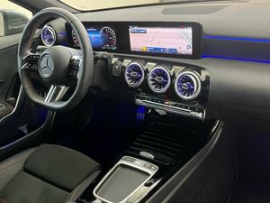 Mercedes Clase A 250 e Berlina con tecnología híbrida EQ  - Foto 2
