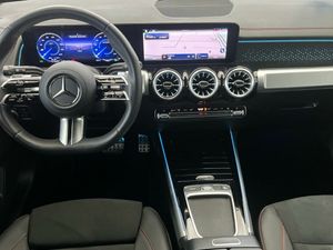 Mercedes EQB 250+  - Foto 2