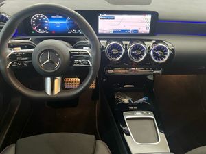 Mercedes Clase A 250 e Berlina con tecnología híbrida EQ  - Foto 2