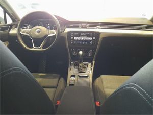 Volkswagen Passat Variant Executive 2.0 TDI 110kW DSG  - Foto 2