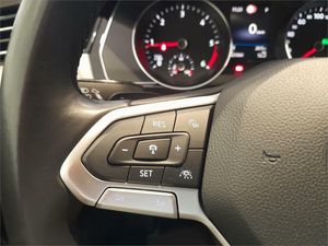 Volkswagen Passat Variant Executive 2.0 TDI 110kW DSG  - Foto 2