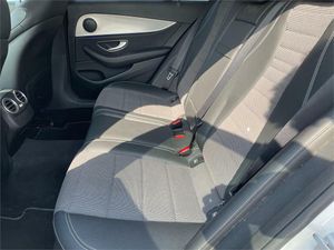 Mercedes Clase E 220 d Estate  - Foto 2
