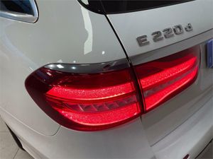 Mercedes Clase E 220 d Estate  - Foto 2