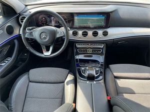 Mercedes Clase E 220 d Estate  - Foto 2
