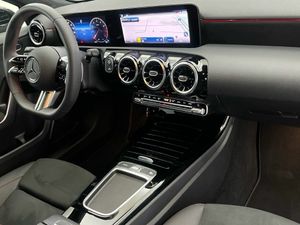 Mercedes Clase A 180 Compacto  - Foto 2
