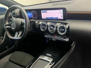 Mercedes Clase A 200 d Compacto  - Foto 2