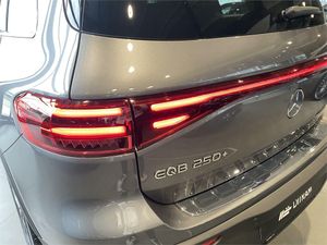 Mercedes EQB EQB 250+  - Foto 2