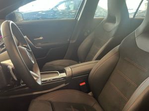 Mercedes Clase A 200 d Compacto  - Foto 2