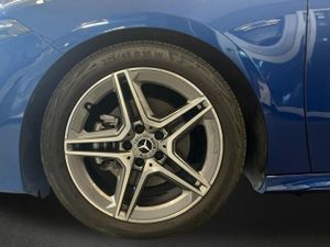 Mercedes Clase A 200 d Compacto  - Foto 2