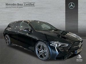 Mercedes CLA 200 d Shooting Brake  - Foto 2