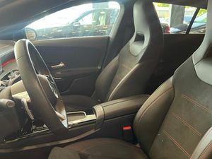 Mercedes CLA 200 d Shooting Brake  - Foto 2