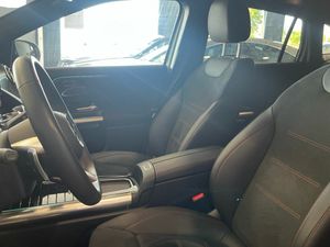 Mercedes GLA 200 d  - Foto 2