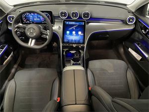Mercedes Clase C 200 d Berlina  - Foto 2