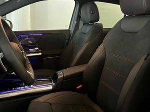 Mercedes GLA 200 d  - Foto 2