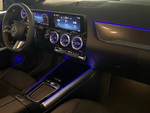 Mercedes GLA 200 d  - Foto 2