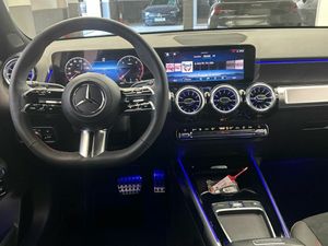 Mercedes Clase GLB 200 d 4MATIC  - Foto 2