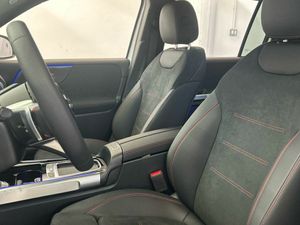 Mercedes Clase GLB 200 d 4MATIC  - Foto 2