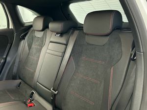 Mercedes EQA 300 4Matic AMG Line  - Foto 2