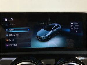 Mercedes Clase A 250 e con tecnología híbrida EQ  - Foto 2