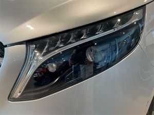 Mercedes Clase V 250 d Avantgarde Largo  - Foto 2