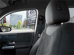 Mercedes EQB EQB 250+  - Foto 2