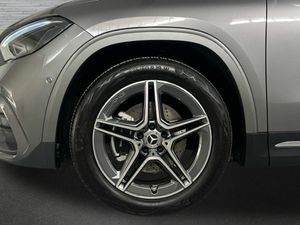 Mercedes GLA 200 d  - Foto 2
