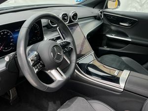 Mercedes Clase C 300 d e Berlina  - Foto 2