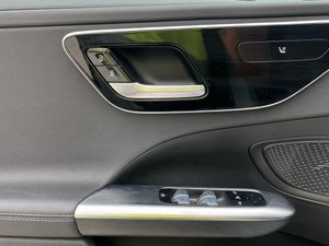 Mercedes Clase C 300 d e Berlina  - Foto 2