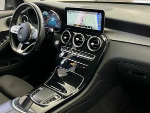 Mercedes GLC 220 d 4Matic AMG Line (EURO 6d)  - Foto 2