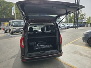 Mercedes Clase T 180 d  - Foto 2