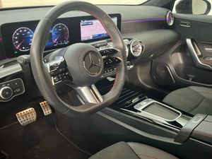 Mercedes Clase A 200 d Compacto  - Foto 2