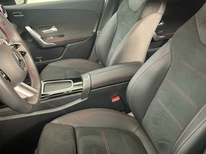 Mercedes Clase A 200 d Compacto  - Foto 2