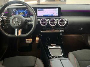 Mercedes Clase A 200 d Compacto  - Foto 2