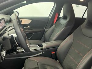 Mercedes Clase A 35 AMG 4Matic+ 4Matic (EURO 6e)  - Foto 2