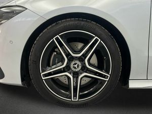 Mercedes CLA 220 d Coupé  - Foto 2