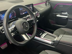 Mercedes GLA 200 d  - Foto 2