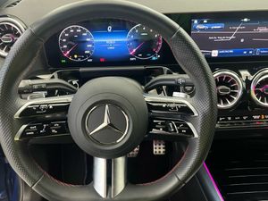 Mercedes GLA 200 d  - Foto 2