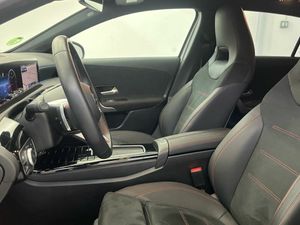 Mercedes Clase A 180 d  - Foto 2