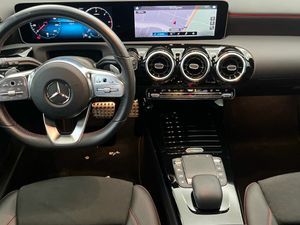 Mercedes Clase A 180 d AMG Line  - Foto 2