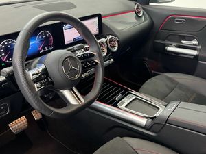 Mercedes GLA 200 d  - Foto 2